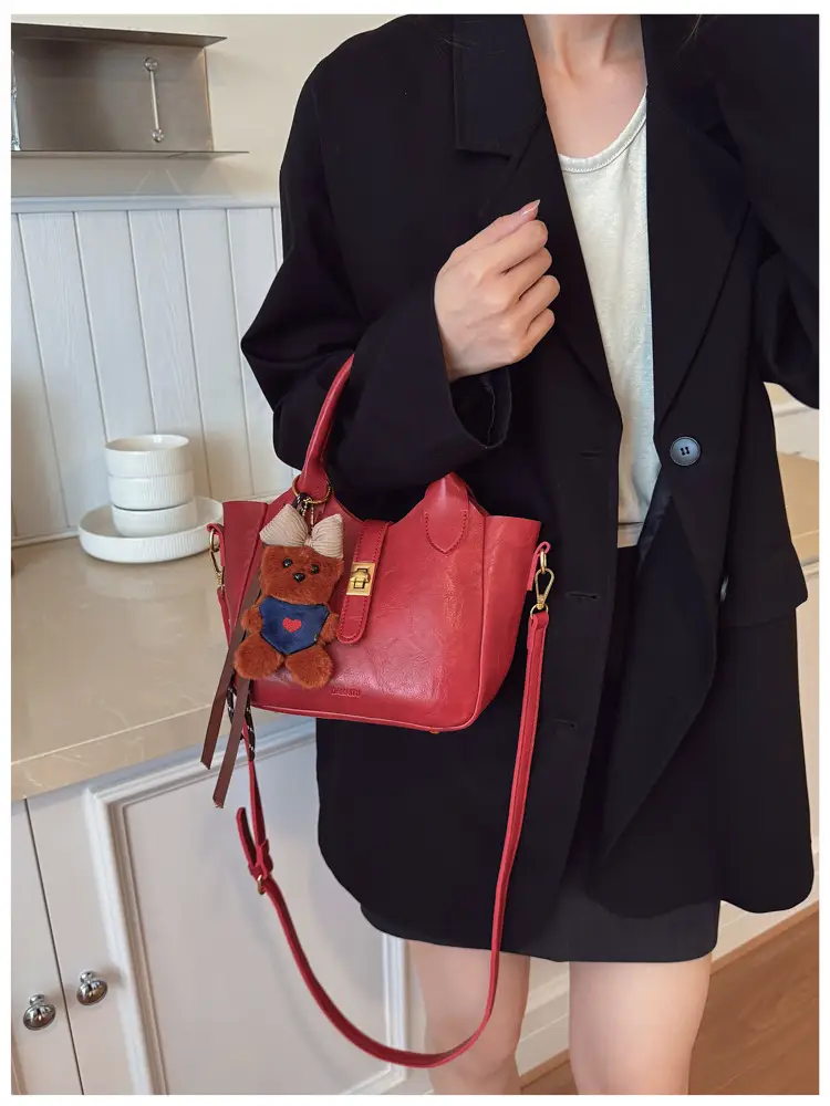 Red Crossbody Handbag for Women 2025 New Autumn Winter — feature 8