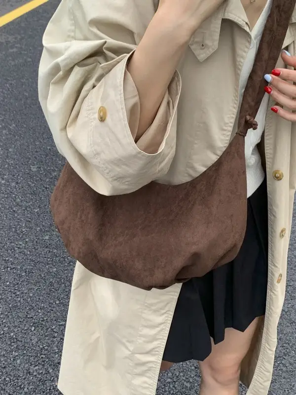 Yellow Pleated Crossbody Bag for Women - Image 7