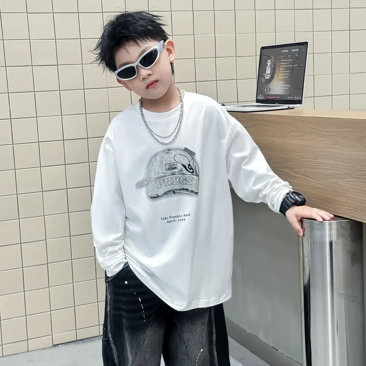 Boys White Graphic Long Sleeve T-Shirt 2025