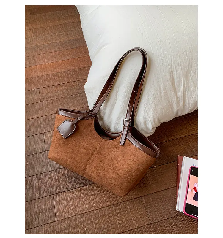Women's Cross-Border Shoulder Bag Large Capacity Tan — feature 19