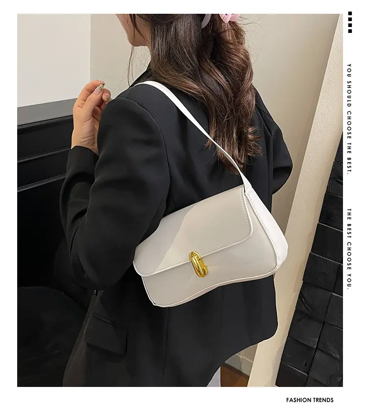 Korean Style Women's Pink Black White Shoulder Bag — feature 1