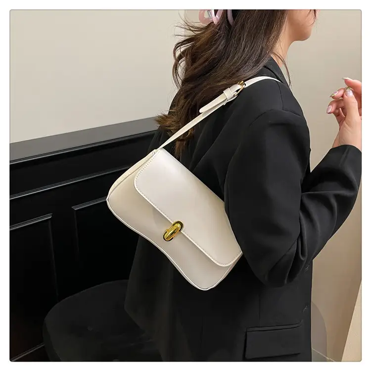 Korean Style Women's Pink Black White Shoulder Bag — feature 17