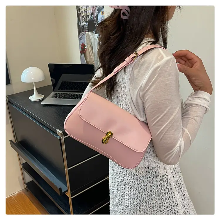 Korean Style Women's Pink Black White Shoulder Bag — feature 21