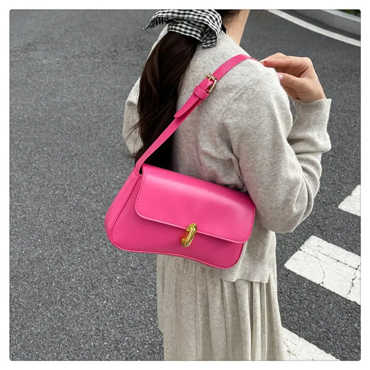 Korean Style Women's Pink Black White Shoulder Bag — feature 25