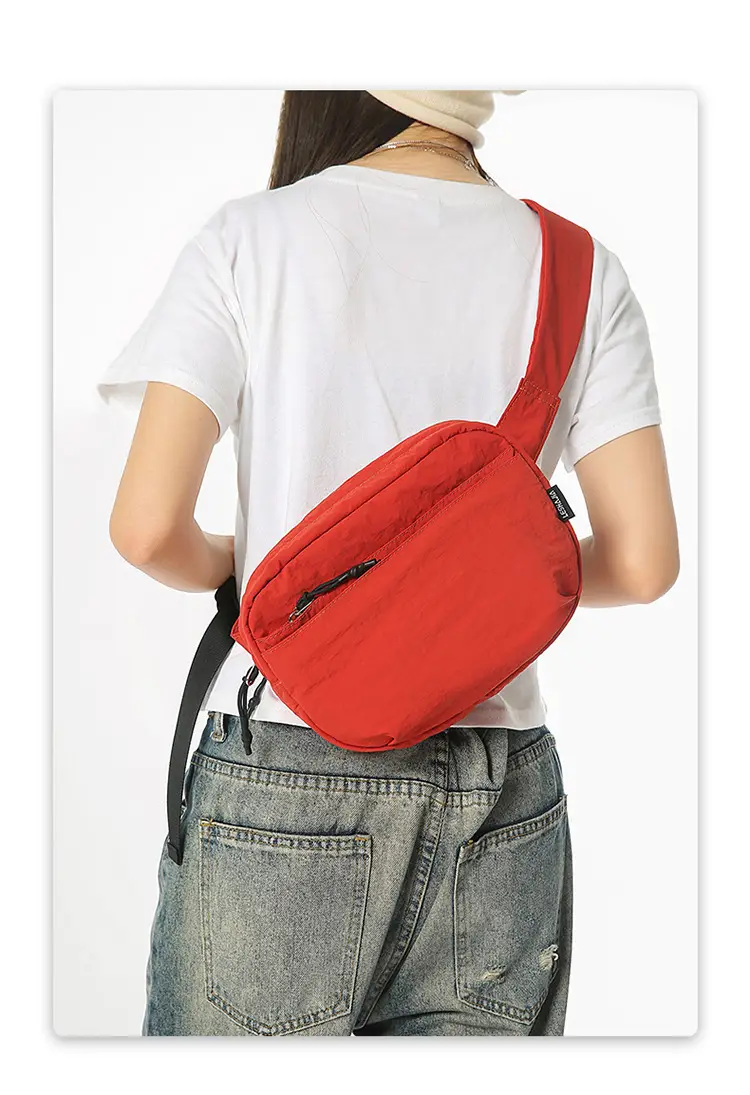 Red Lightweight Crossbody Bag for Women 2025 — feature 8