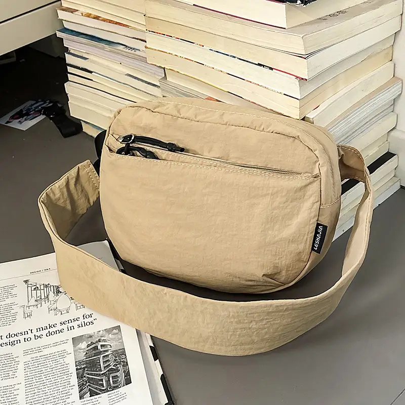 Red Lightweight Crossbody Bag for Women 2025 - Image 2