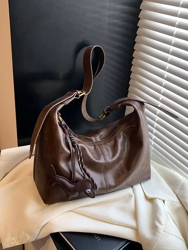 Vintage Women's Black Leather Shoulder Bag 2025 - Image 11