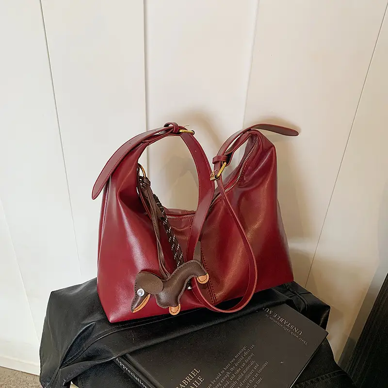 Vintage Women's Black Leather Shoulder Bag 2025 - Image 4