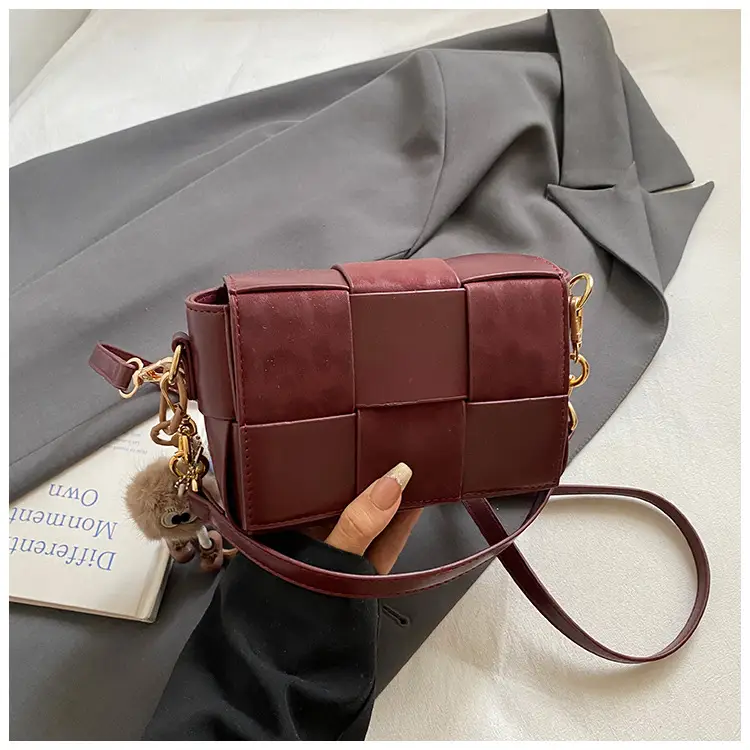 Korean Version Niche Color-Blocking Woven Small Square Bag 2025 New - Image 2