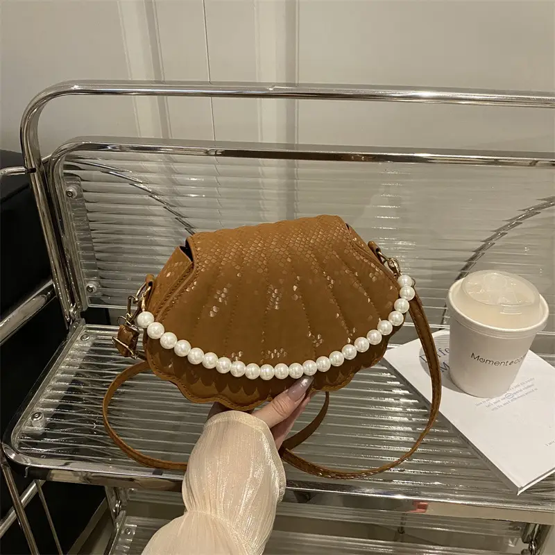 Pink Pearl Scallop Crossbody Bag for Women - Image 3