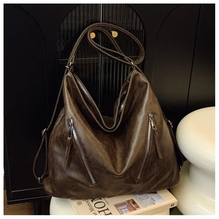 Black Leather Crossbody Bag for Women, Large Capacity, Retro Design — feature 21