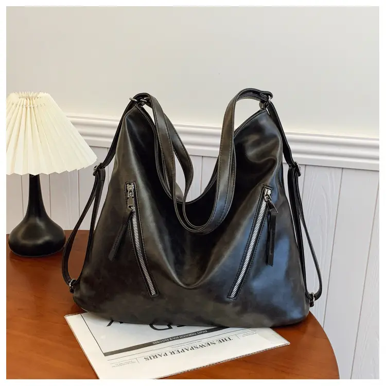 Black Leather Crossbody Bag for Women, Large Capacity, Retro Design — feature 25