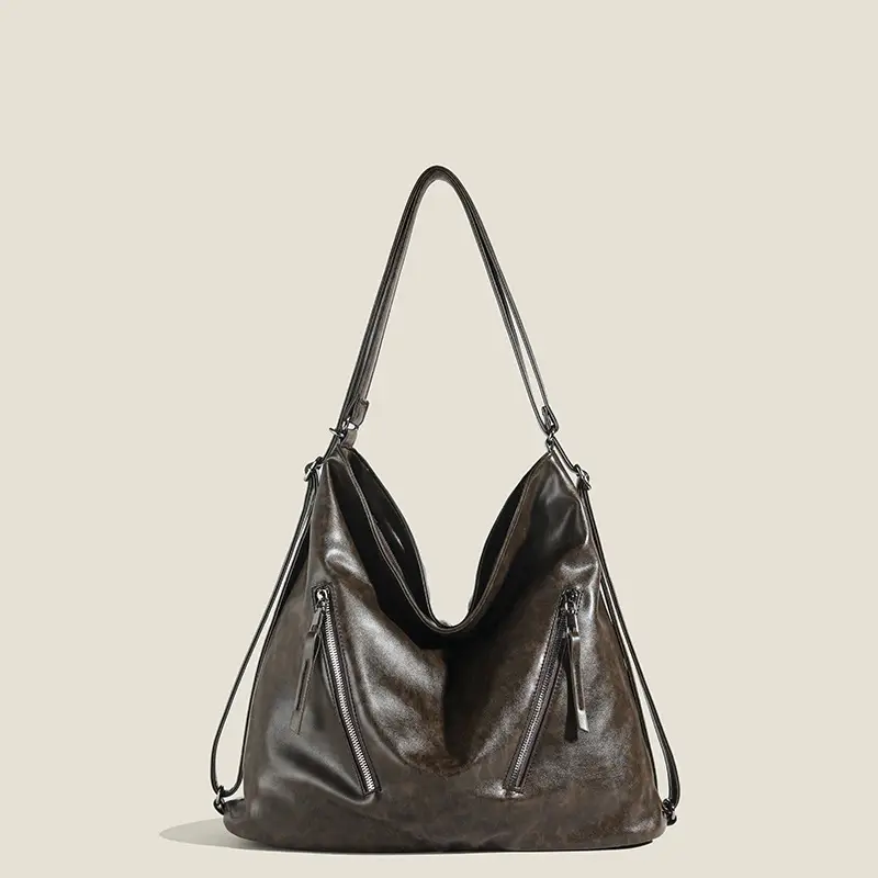 Black Leather Crossbody Bag for Women, Large Capacity, Retro Design - Image 2