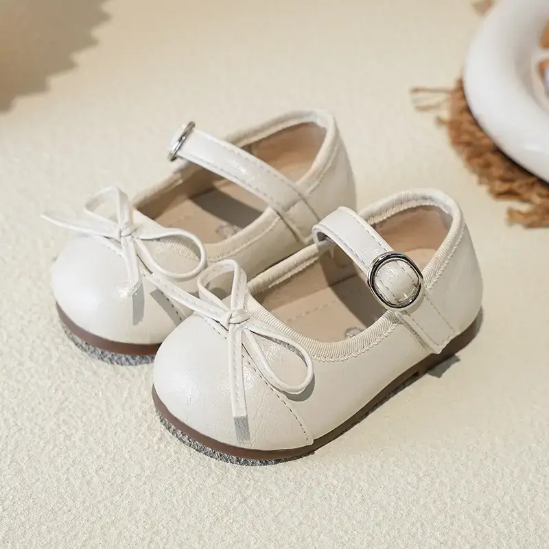 Girls Silver Bow Korean Style Shoes