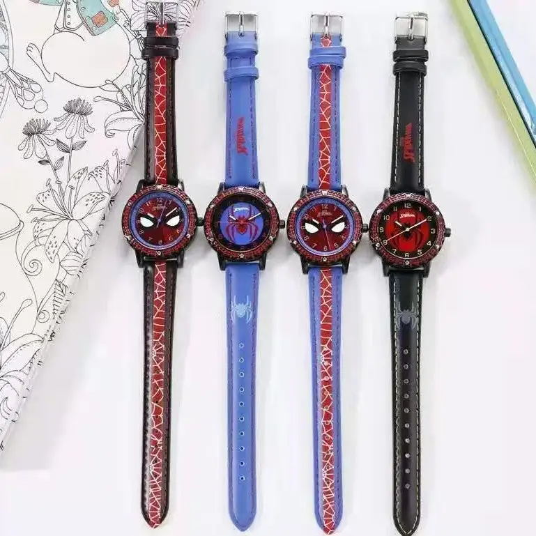 Cartoon Boy Spider-Man Watch Student Party New Creative High-End Marvel Kidsren's Digital Quartz Watch