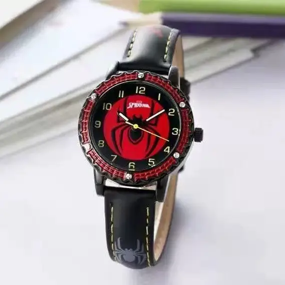 Cartoon Boy Spider-Man Watch Student Party New Creative High-End Marvel Kidsren's Digital Quartz Watch