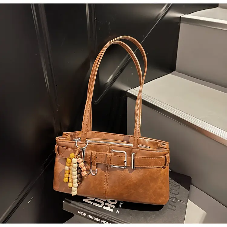 Retro Belt Buckle Handbag for Women 2025 — feature 16