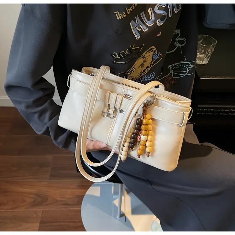 Retro Belt Buckle Handbag for Women 2025 — feature 20