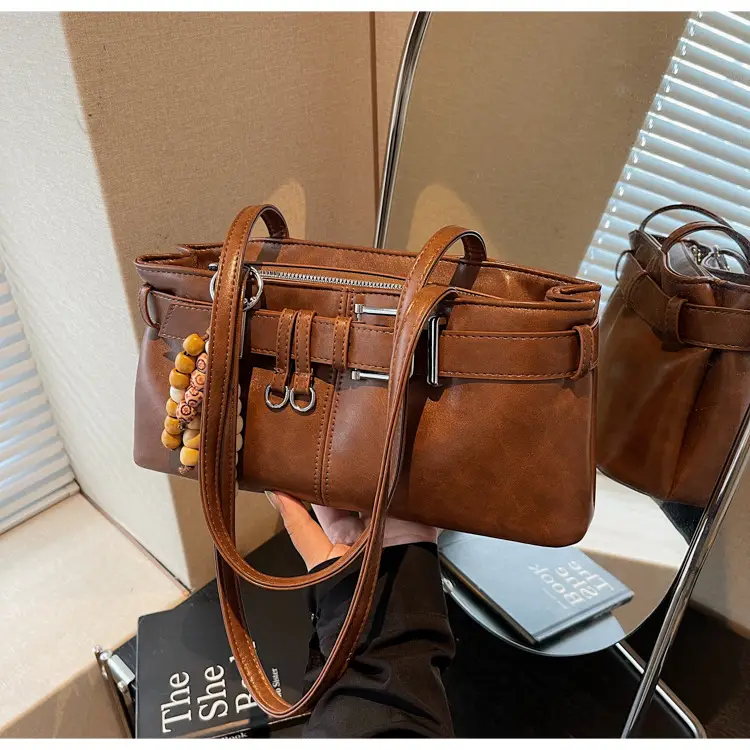 Retro Belt Buckle Handbag for Women 2025 — feature 28