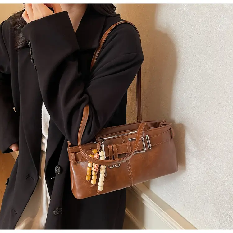 Retro Belt Buckle Handbag for Women 2025 — feature 38