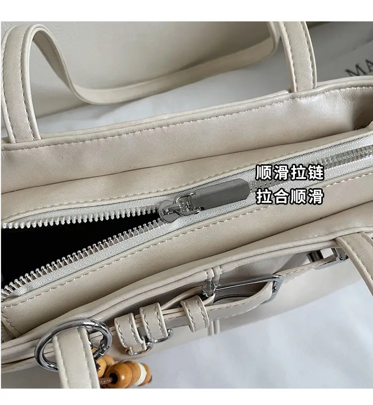 Retro Belt Buckle Handbag for Women 2025 — feature 5