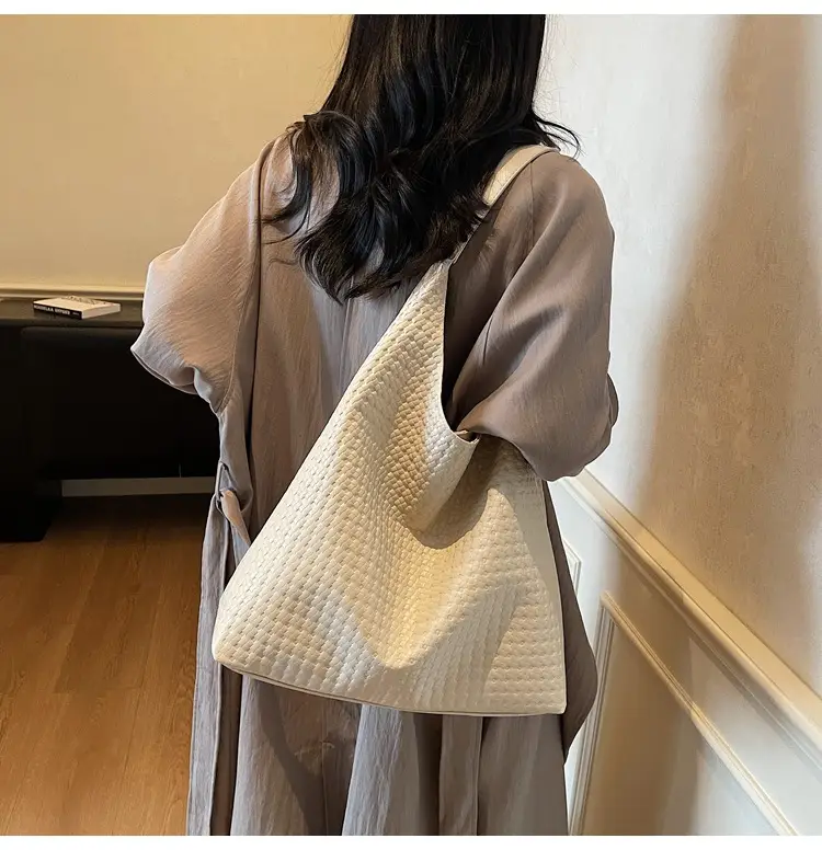 Retro Woven Tote Bag Large Capacity Brown Leather — feature 22