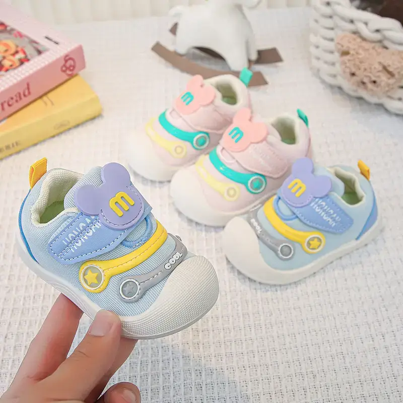 Pink Cartoon Baby Slip-On Shoes for Toddler - Image 3