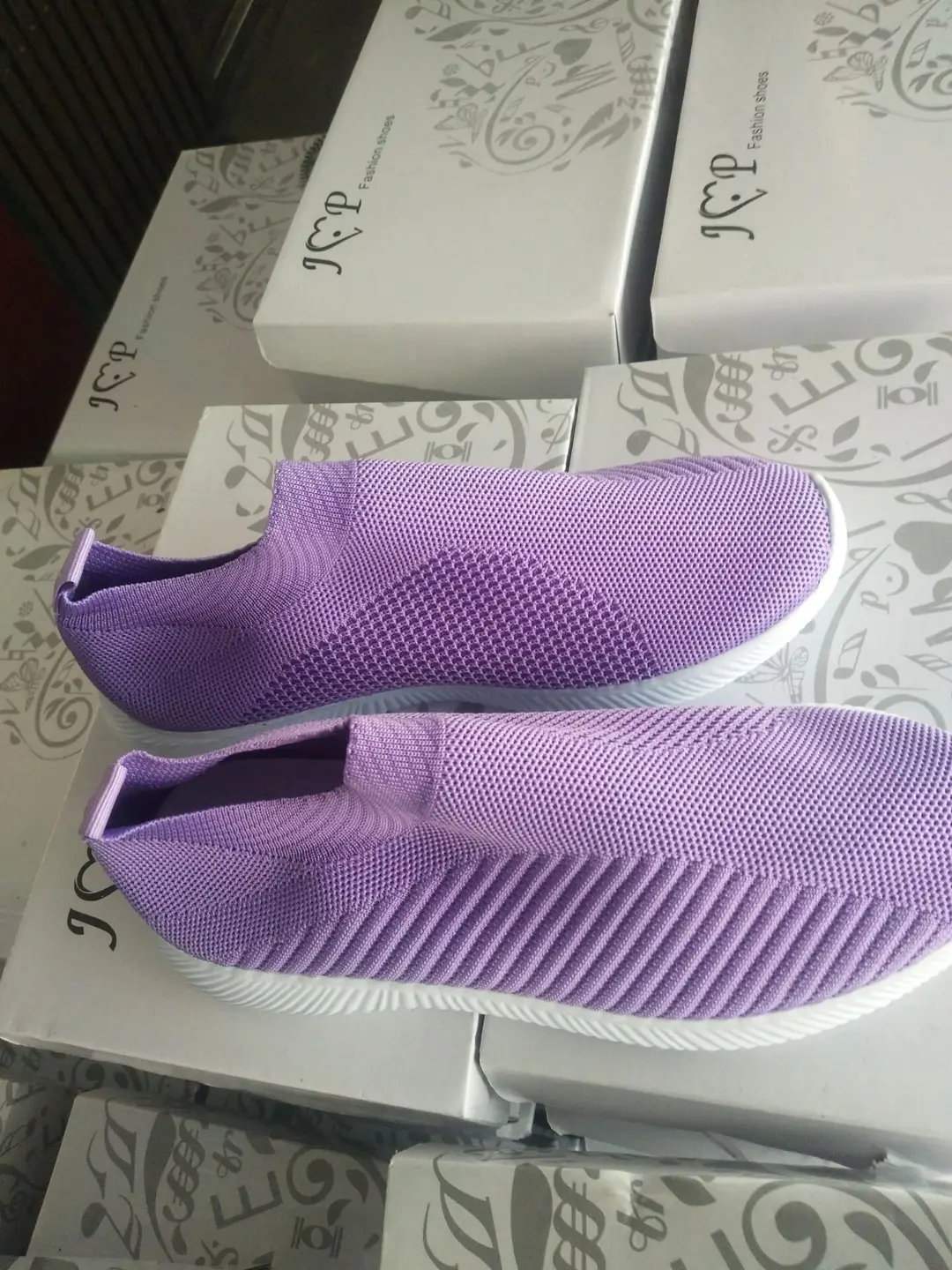New Style Fly-Knit Shallow Low-Top Lightweight Breathable Slip-On Round-Toe Foreign Trade Large-Size Casual Flat Sneakers — feature 28