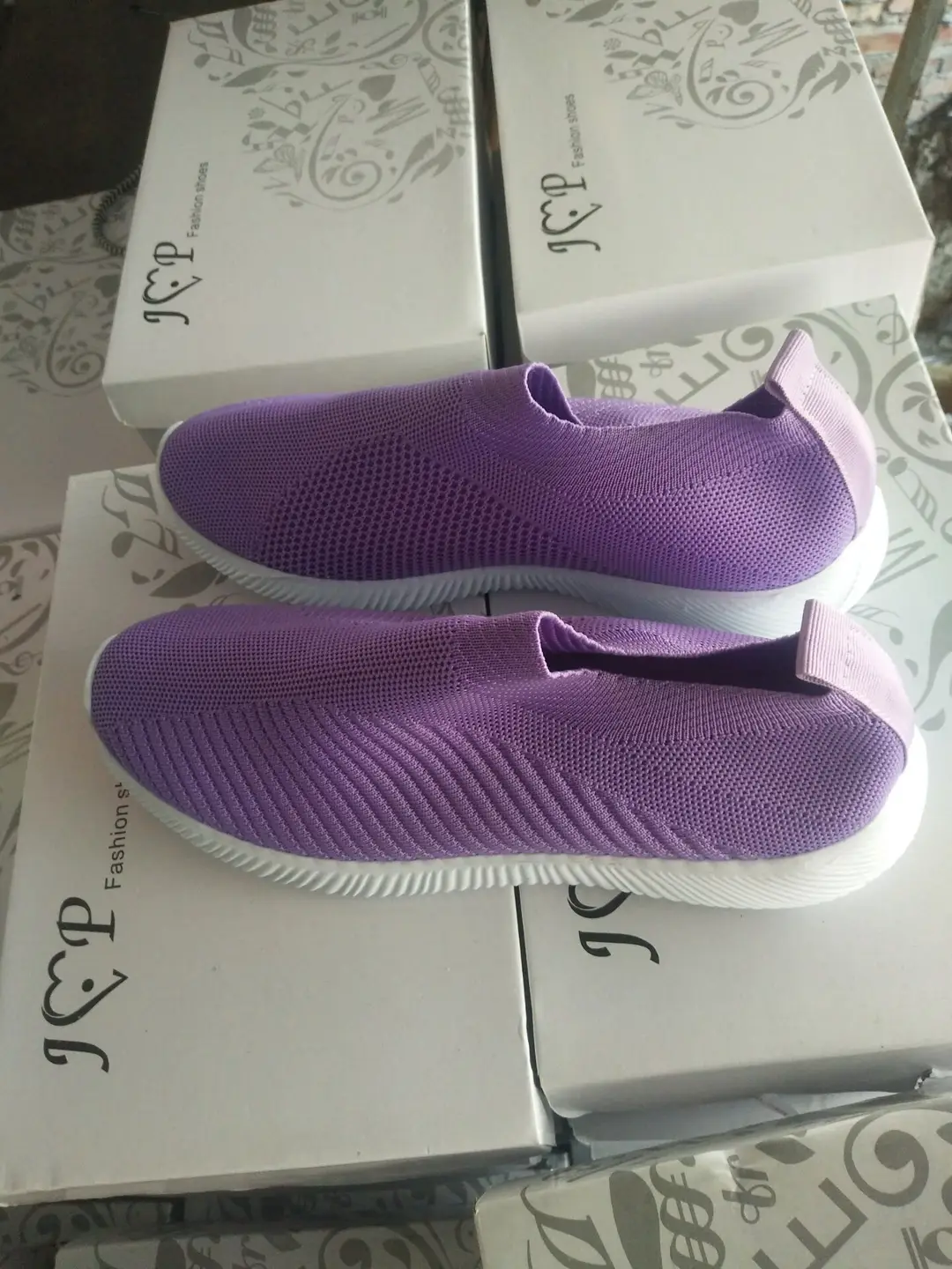 New Style Fly-Knit Shallow Low-Top Lightweight Breathable Slip-On Round-Toe Foreign Trade Large-Size Casual Flat Sneakers — feature 29