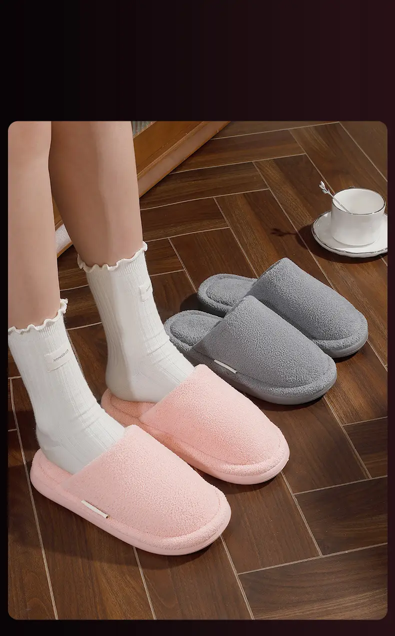 2026 New Cotton Slippers for Men, Winter Indoor Home Plush Warm Thick-Soled Antibacterial Anti-Odor Silent Cotton Slippers for Women — feature 13