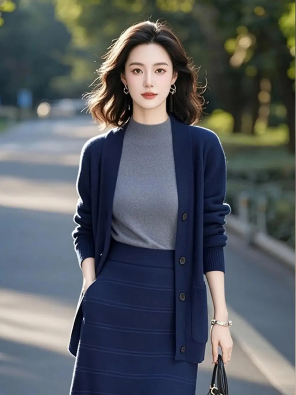 Dark Blue Knitted Cardigan for Women Spring 2026 — feature 2