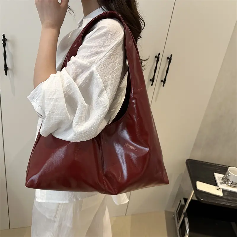 White Crossbody Bag for Women Autumn 2025 - Image 6