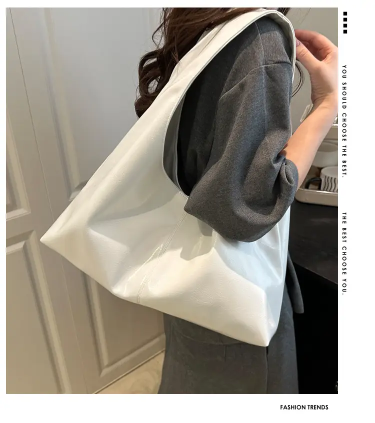 White Crossbody Bag for Women Autumn 2025 — feature 1