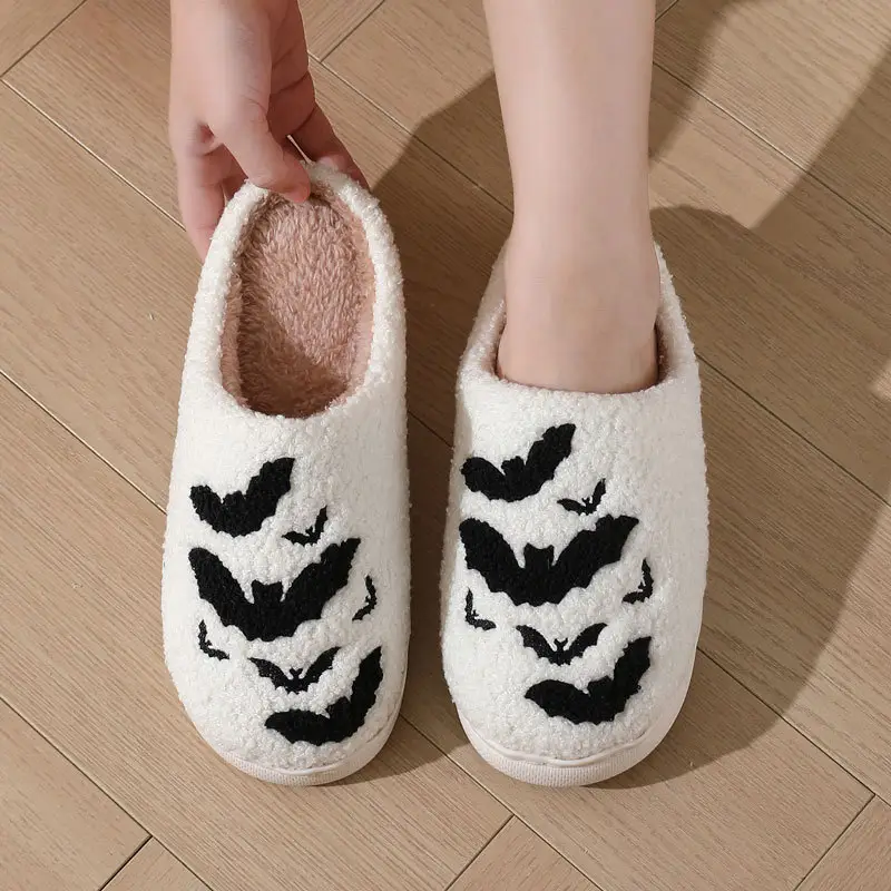 Cross-Border New Halloween Bat Cartoon Warm Winter Slippers Wholesale Men and Women Couple Home Indoor Cotton Slippers — feature 7