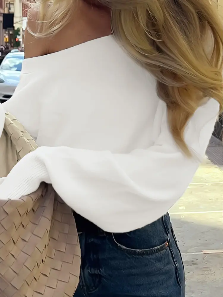 Independent Brand 2026 New Product European and American Cross-Border Fashion High-End Design Asymmetric Off-Shoulder Casual Women's Sweater — feature 12