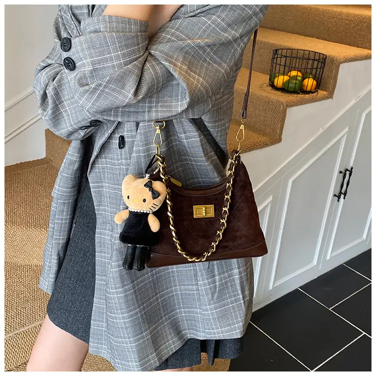 Maillard Crossbody Bag with Hello Kitty Chain Strap Brown — feature 25