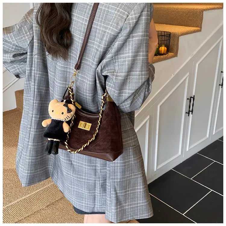 Maillard Crossbody Bag with Hello Kitty Chain Strap Brown — feature 26