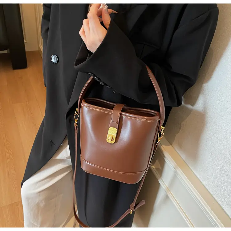 Women's Brown Leather Bucket Bag with Gold Plated Clasp — feature 20
