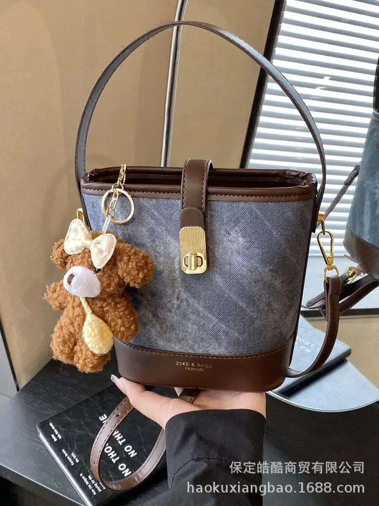 Women's 2025 Trendy Crossbody Bag Brown Grey Leather - Image 2