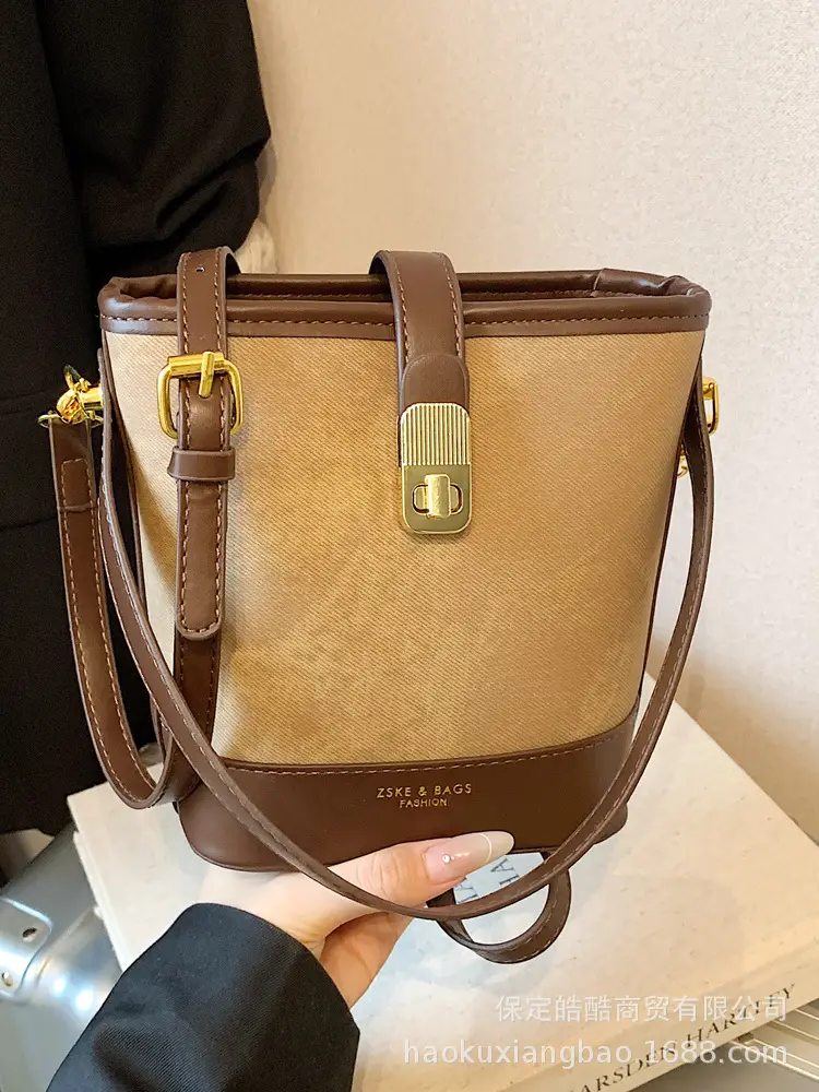 Women's 2025 Trendy Crossbody Bag Brown Grey Leather - Image 3