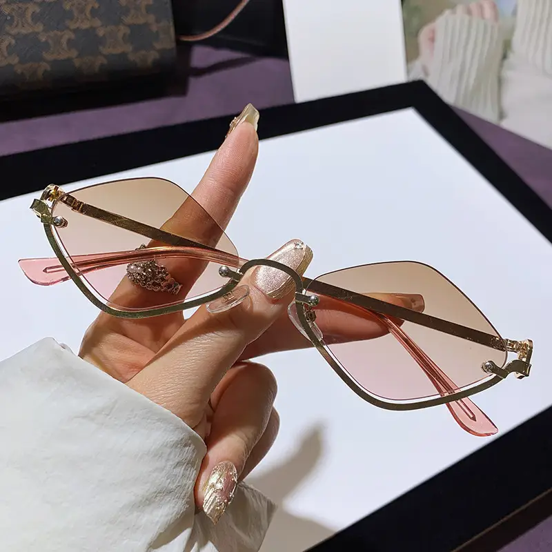 Women Rhombus Sunglasses Anti-UV Fashion Driving