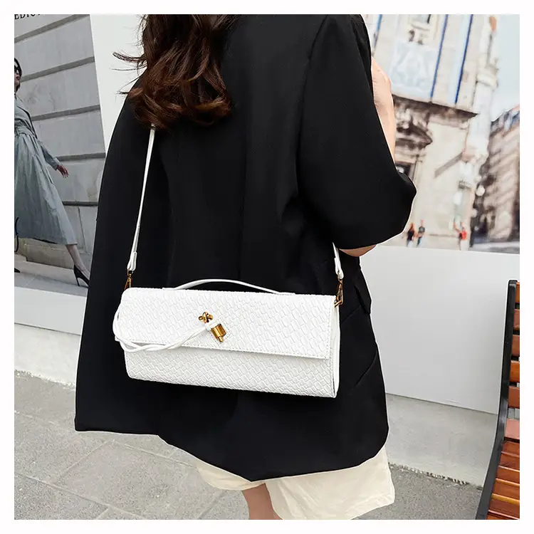 Gold Woven Crossbody Bag for Women 2025 — feature 31