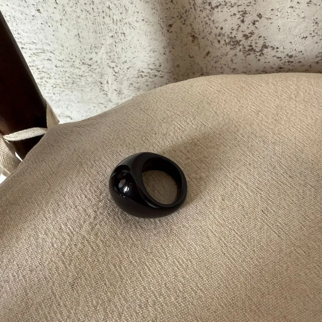 European and American Exaggerated Resin Round Open Bracelet Ring Fashion Elegant Versatile Bracelet Niche High-End Hand Jewelry for Women