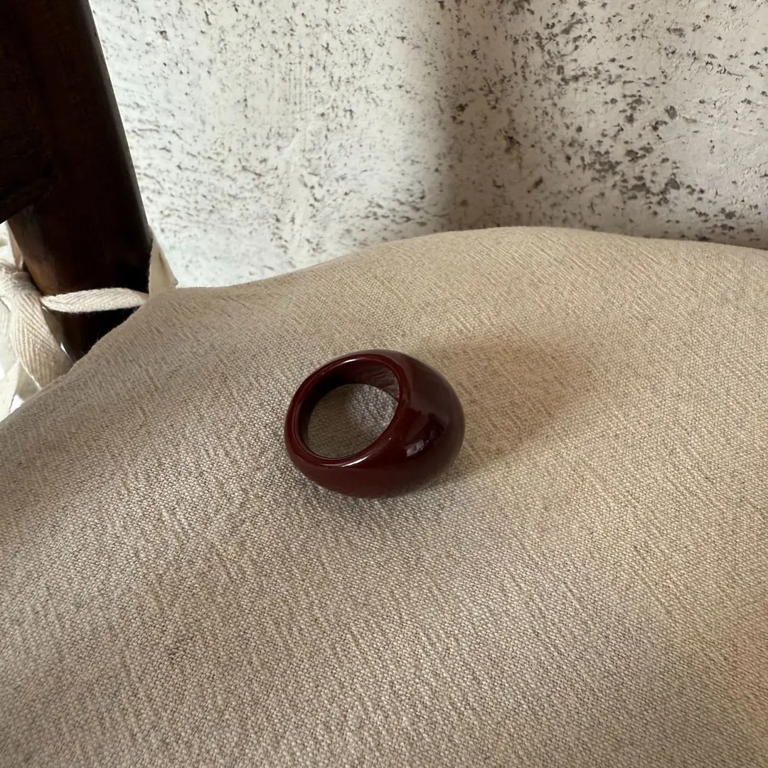 European and American Exaggerated Resin Round Open Bracelet Ring Fashion Elegant Versatile Bracelet Niche High-End Hand Jewelry for Women