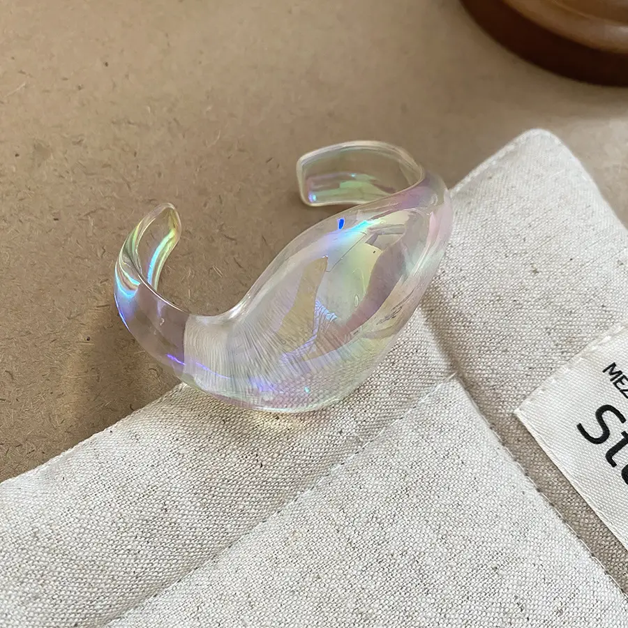 European and American Exaggerated Resin Round Open Bracelet Ring Fashion Elegant Versatile Bracelet Niche High-End Hand Jewelry for Women