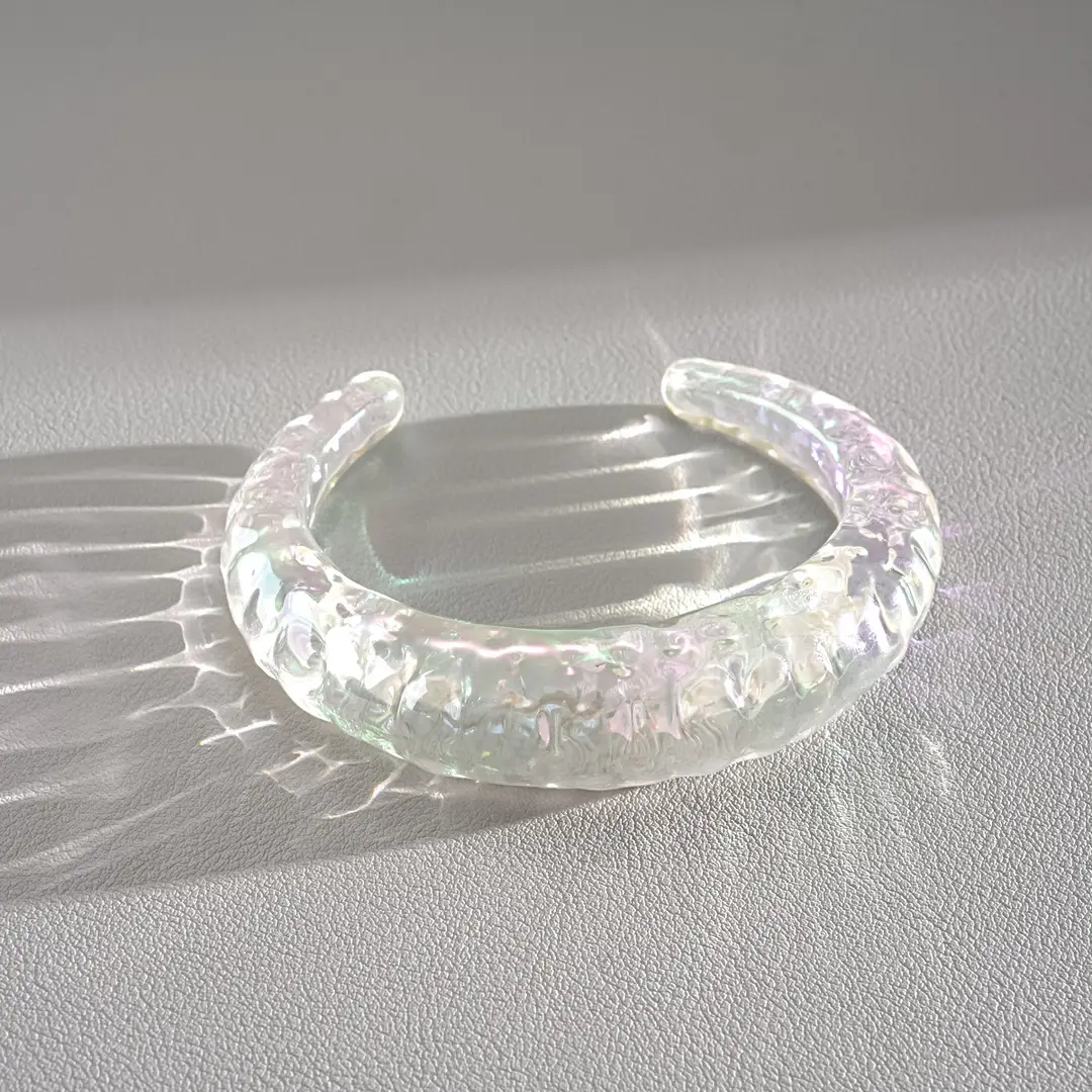 European and American Exaggerated Resin Round Open Bracelet Ring Fashion Elegant Versatile Bracelet Niche High-End Hand Jewelry for Women