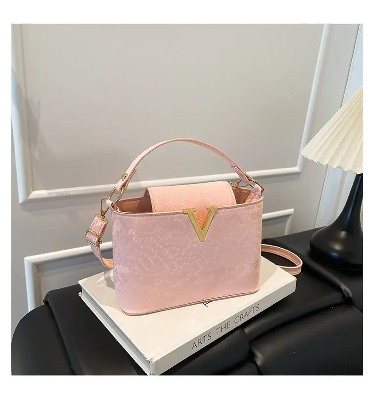 Korean Snake Print Sequin Shoulder Bag — feature 19