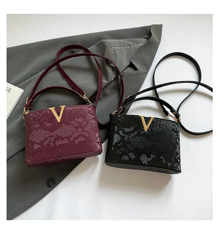 Korean Snake Print Sequin Shoulder Bag — feature 22