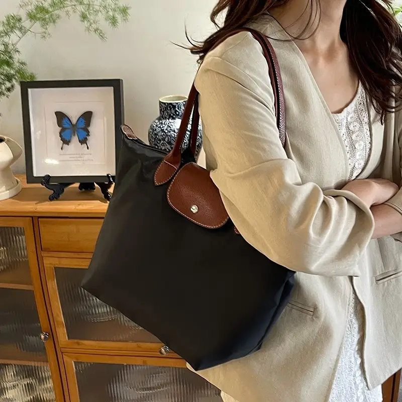 Women's Nylon Tote Bag Waterproof Lightweight Commuter Bag - Image 6