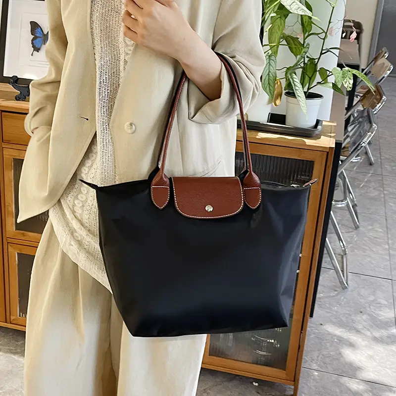 Women's Nylon Tote Bag Waterproof Lightweight Commuter Bag — feature 10